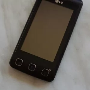 Мобильный телефон LG KP500 